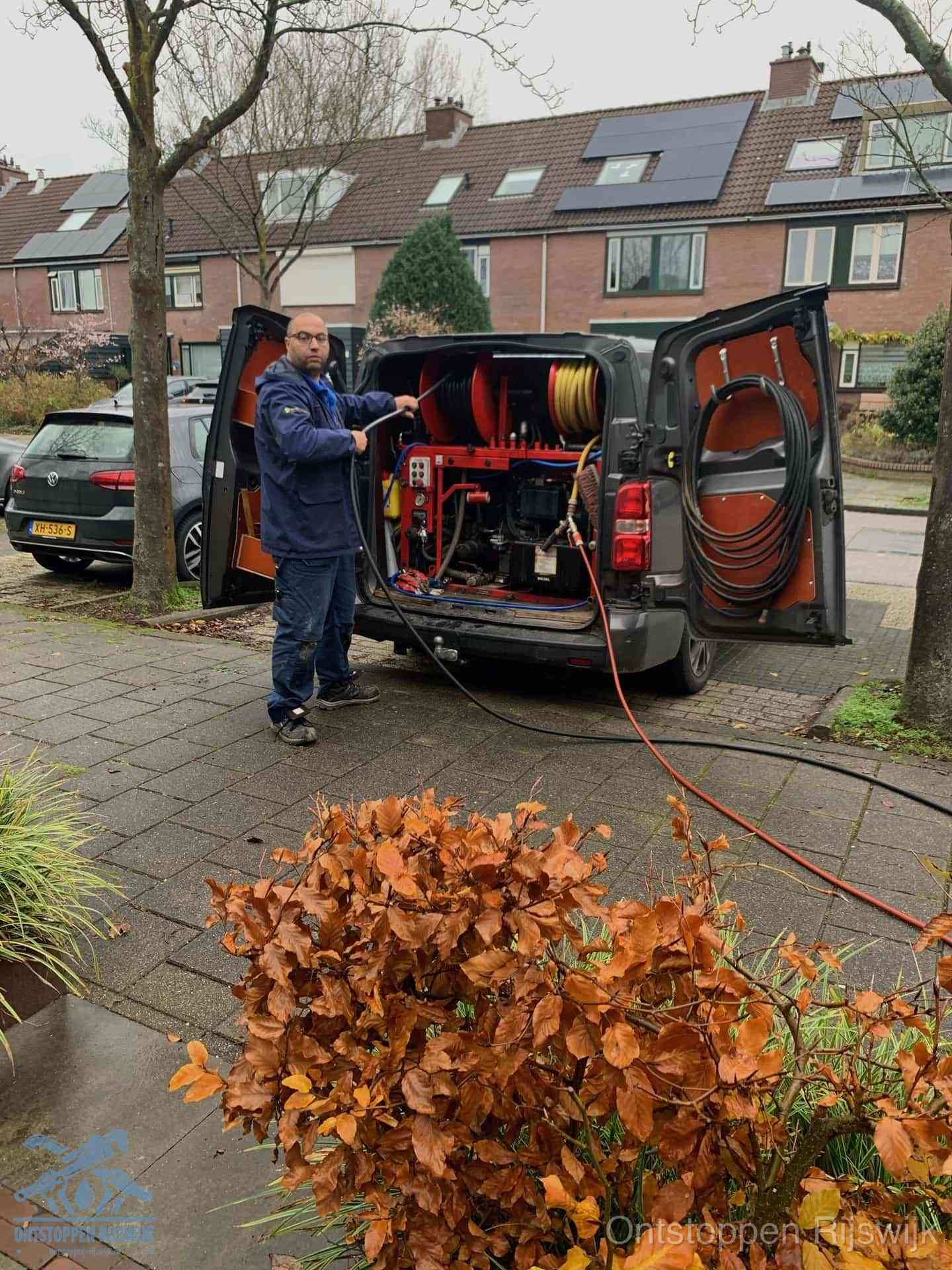 Rioolservice in de wijk in Rijswijk