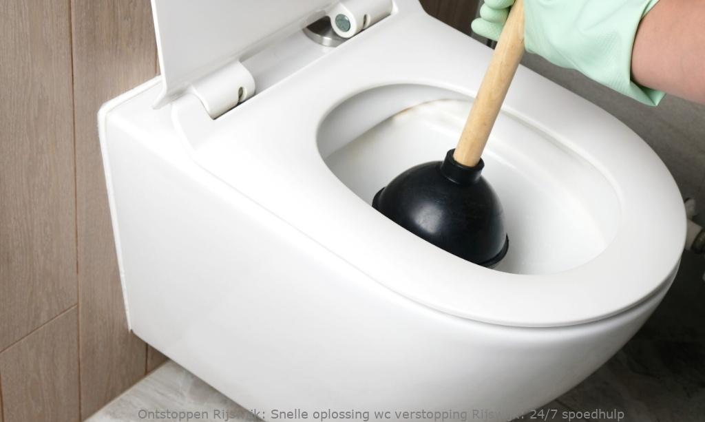 Snelle oplossing wc verstopping Rijswijk: 24/7 spoedhulp